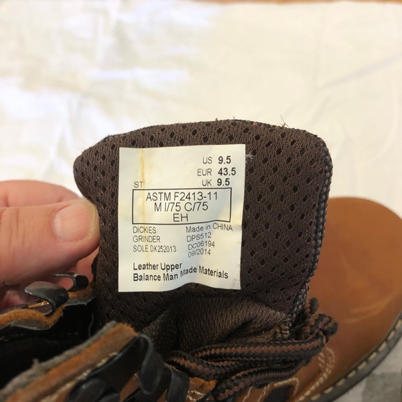 Men’s Dickies leather waterproof/steel-toed work boots (sz 9.5 U.S / 43.5 Euro) - Picture 5 of 5